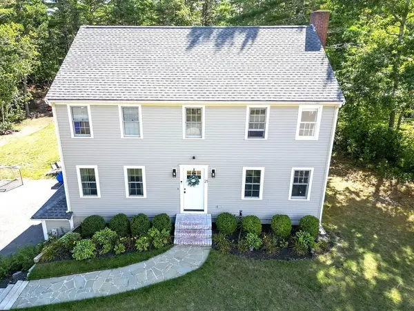 21 Chamber Rock Rd., Bourne, MA 02532