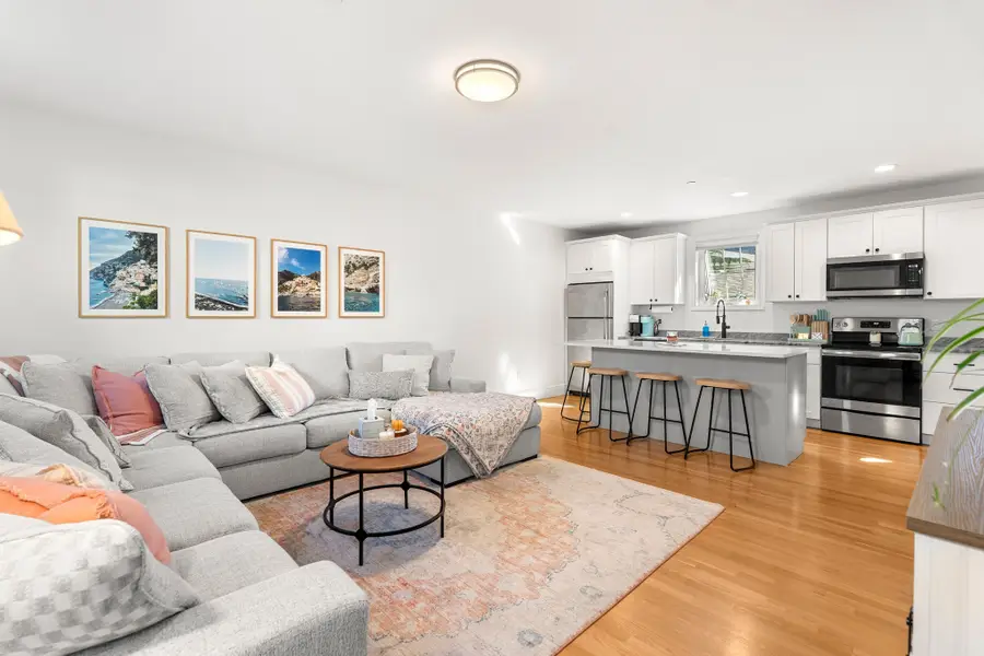 224 Court Street #3, New Bedford, MA 02740 - #3