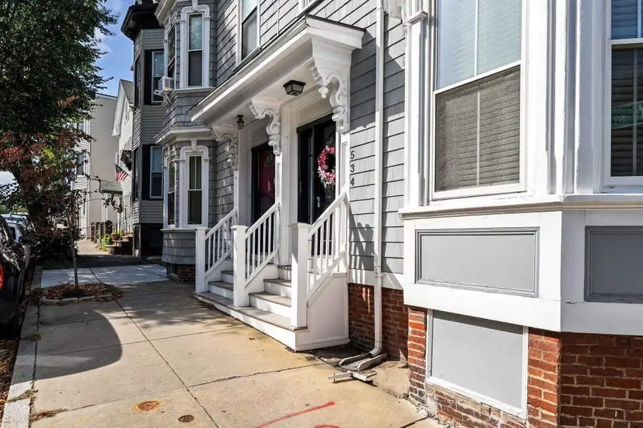 534 E 5th St #1, Boston, MA 02127 - #3