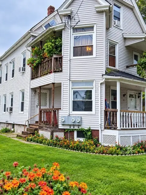 22-24 Raymond Place, Springfield, MA 01104 - #1