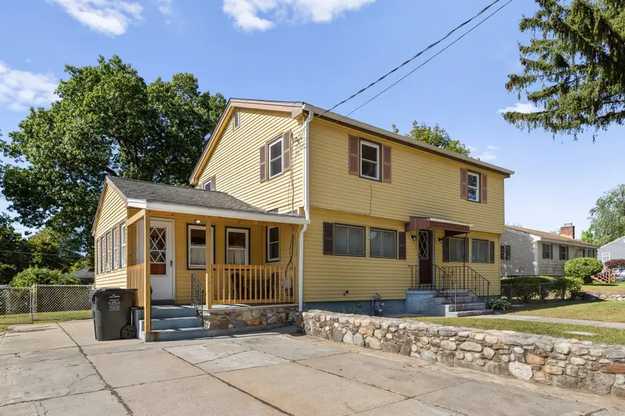 316 Emery St, Dracut, MA 01826 - #2