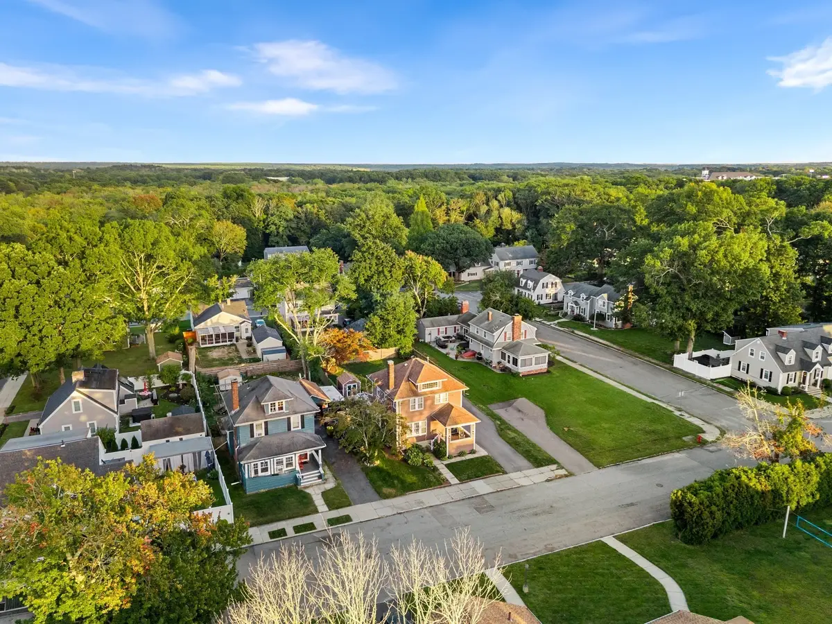 1021 Ray St, Fall River, MA 02720 - #1