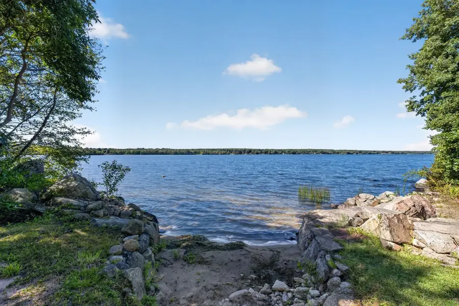 10 Elise Michelle Way, Westport, MA 02790 - #3