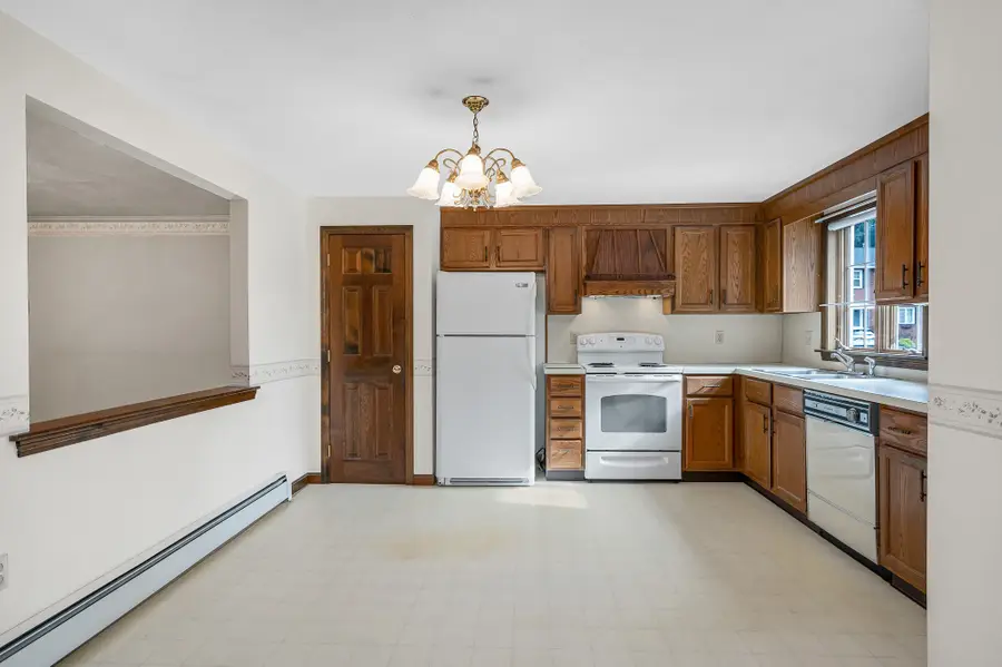 25 Oak St #D, Methuen, MA 01844 - #2