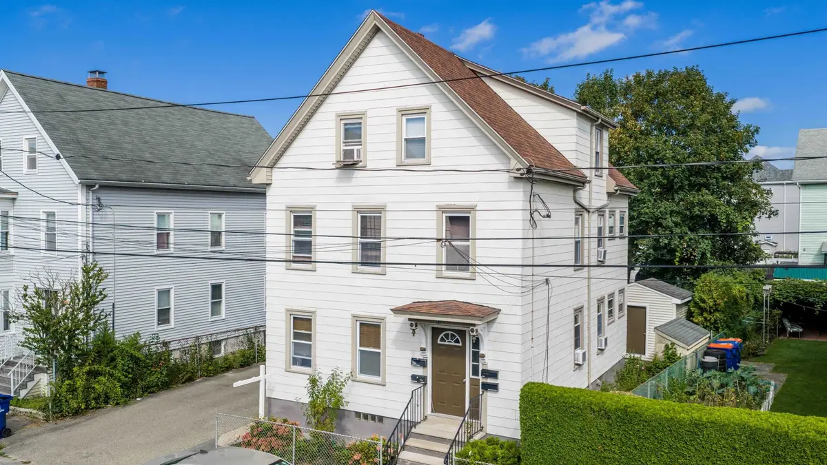 83 Rockland St, New Bedford, MA 02740 - #1