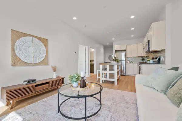 440 Broadway #202, Chelsea, MA 02150