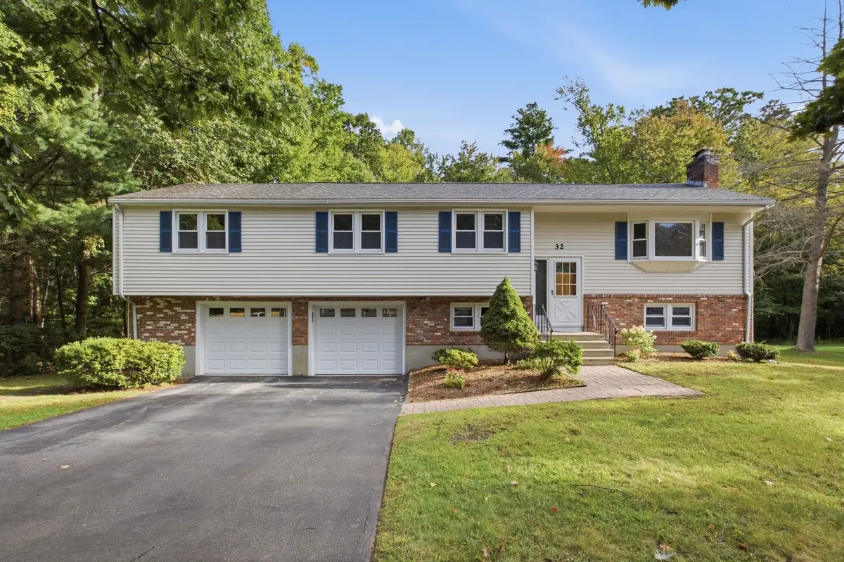 32 Westwood Street, Burlington, MA 01803 - #1