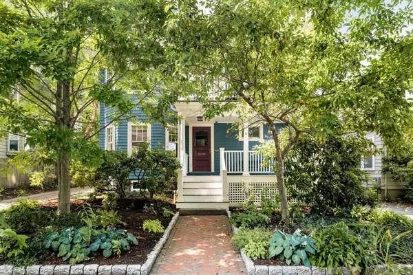 174 Lexington Avenue #1, Cambridge, MA 02138