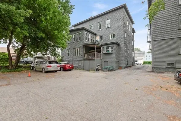 420 Rathbun St #7, Woonsocket, RI 02895 - #3