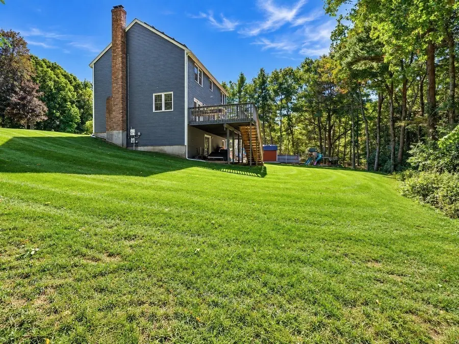6 Rhonda Rheault Dr., Oxford, MA 01540 - #3