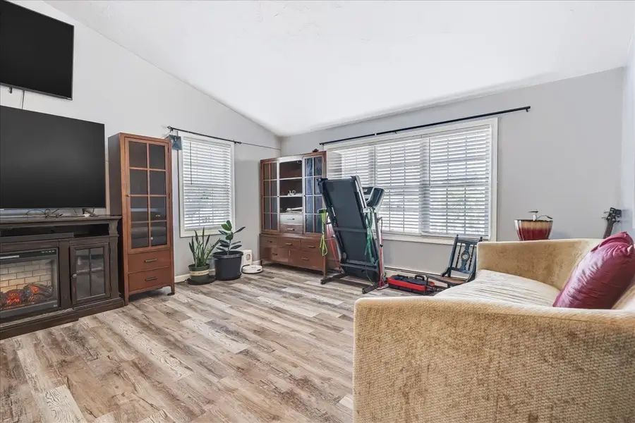 175 Slade St, Fall River, MA 02724 - #2