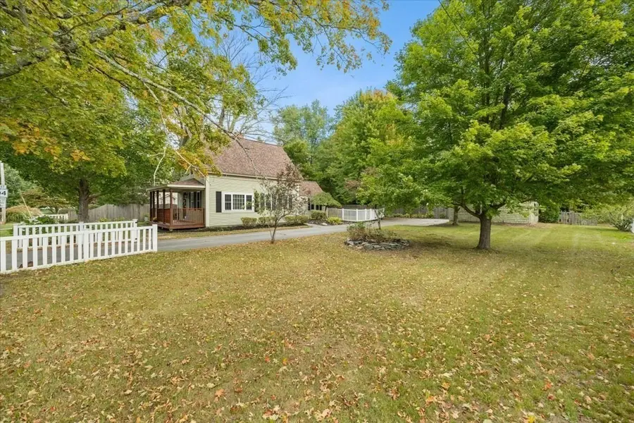 421 North Main Street, Raynham, MA 02767 - #3