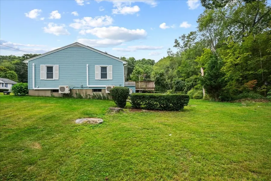 3 Vine St, Webster, MA 01570 - #2