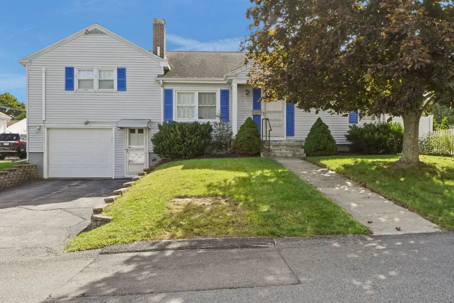 99 Luther Ave, Somerset, MA 02726 - #2