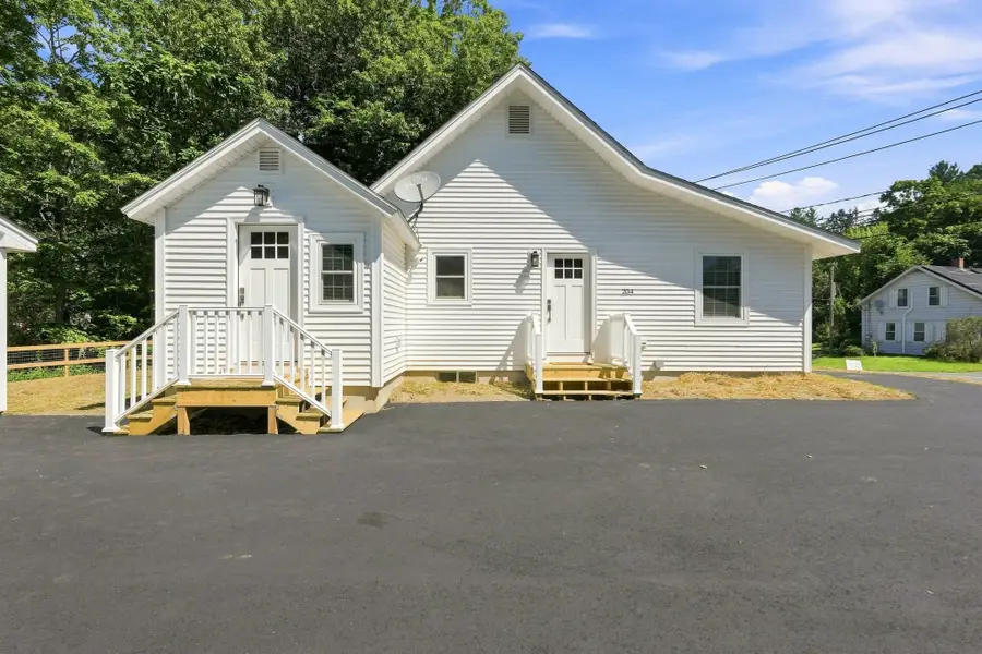 204 River Dr, Hadley, MA 01035 - #2