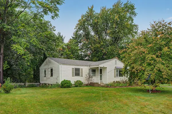 69 Lynch Drive, Holyoke, MA 01040