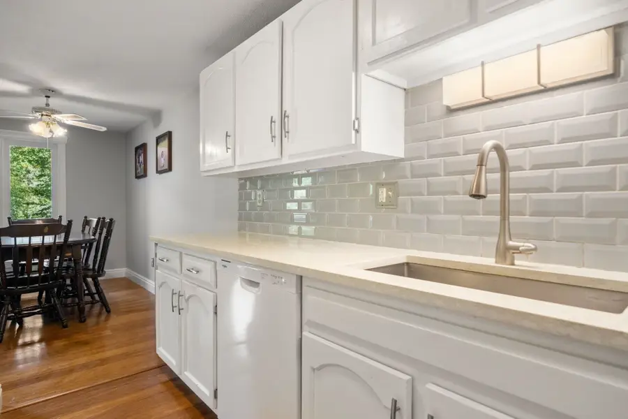 15 Foundry St #A6, South Easton, MA 02375 - #3