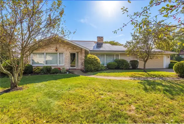 131 Valley Rd, Somerset, MA 02726