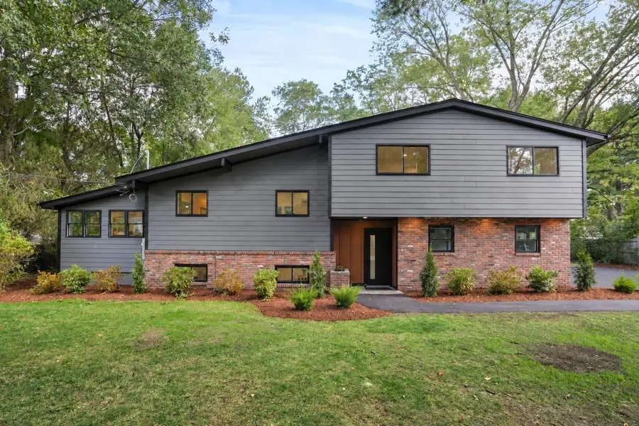 225 W Plain St, Wayland, MA 01778 - #2