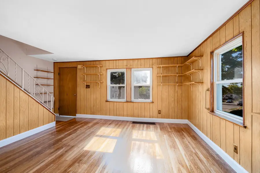 15 Regent Rd, Malden, MA 02148 - #2