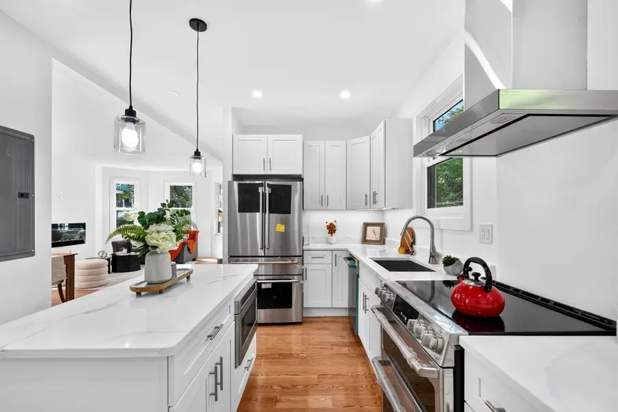 46 Walden St #46, Cambridge, MA 02140 - #3