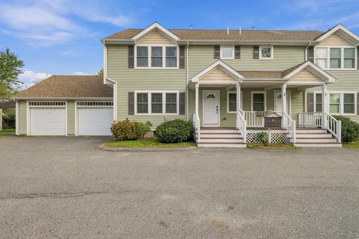 117 Ingell St #B, Taunton, MA 02780 - #1