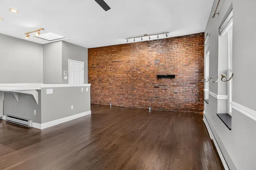 11 Medford St #3, Chelsea, MA 02150 - #3