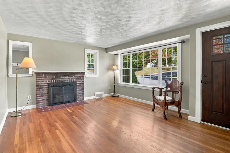 6 Danielian Drive, West Boylston, MA 01583 - #3