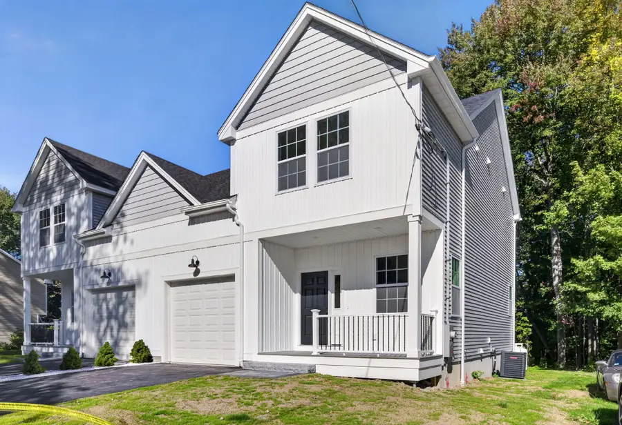 11 Lorenzo Street, Worcester, MA 01604 - #2