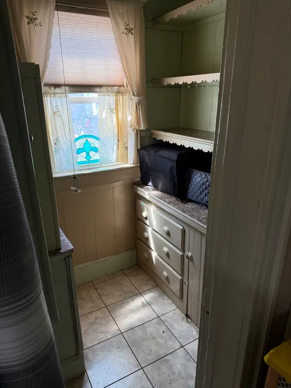495 Pond St, Braintree, MA 02184