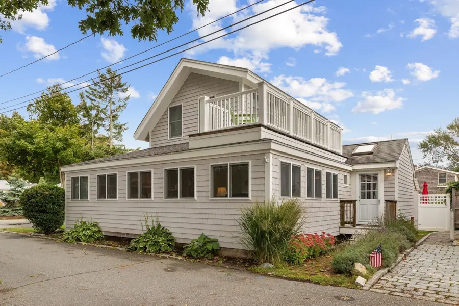 25 Ocean Ave, Harwich Port, MA 02646 - #3