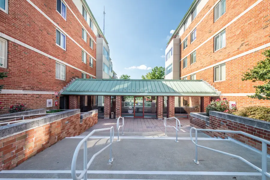 183 Oak Street #308, Newton, MA 02464 - #3