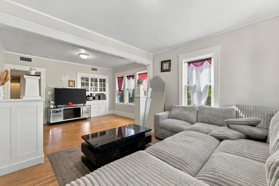 169 Perry Ave, Worcester, MA 01610 - #3