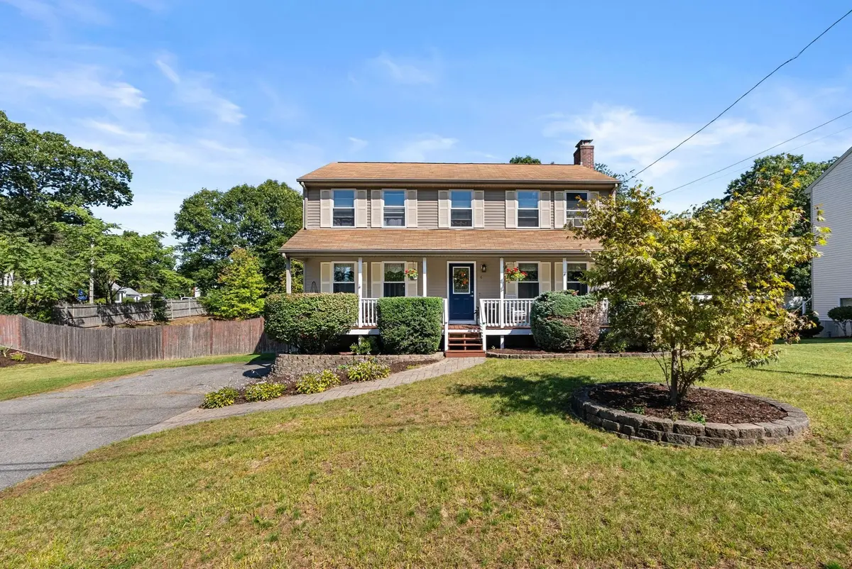 6 Cumberland St, Attleboro, MA 02703 - #1