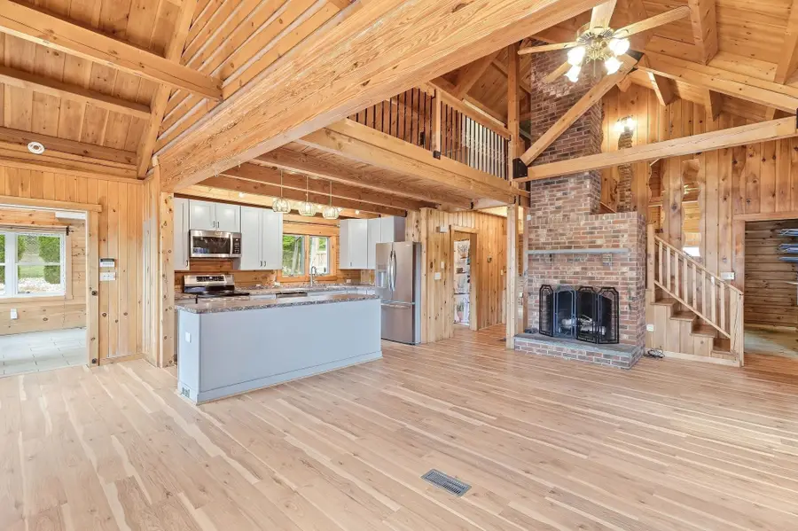 52 Central Ave, Ayer, MA 01432 - #3