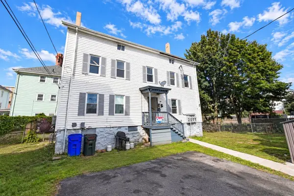 64 Tremont St, Fall River, MA 02720