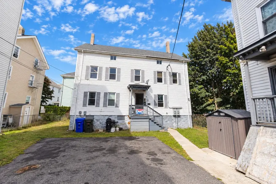64 Tremont St, Fall River, MA 02720 - #3