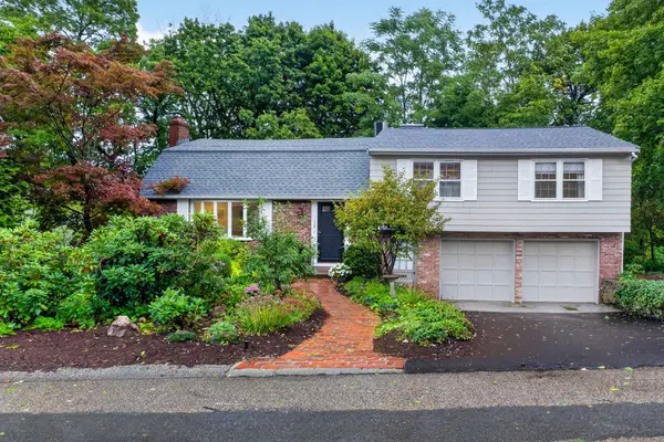 130 Moss Hill Rd, Boston, MA 02130