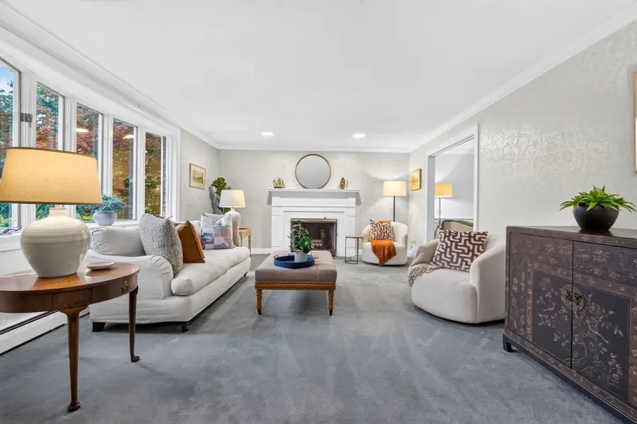 130 Moss Hill Rd, Boston, MA 02130 - #3