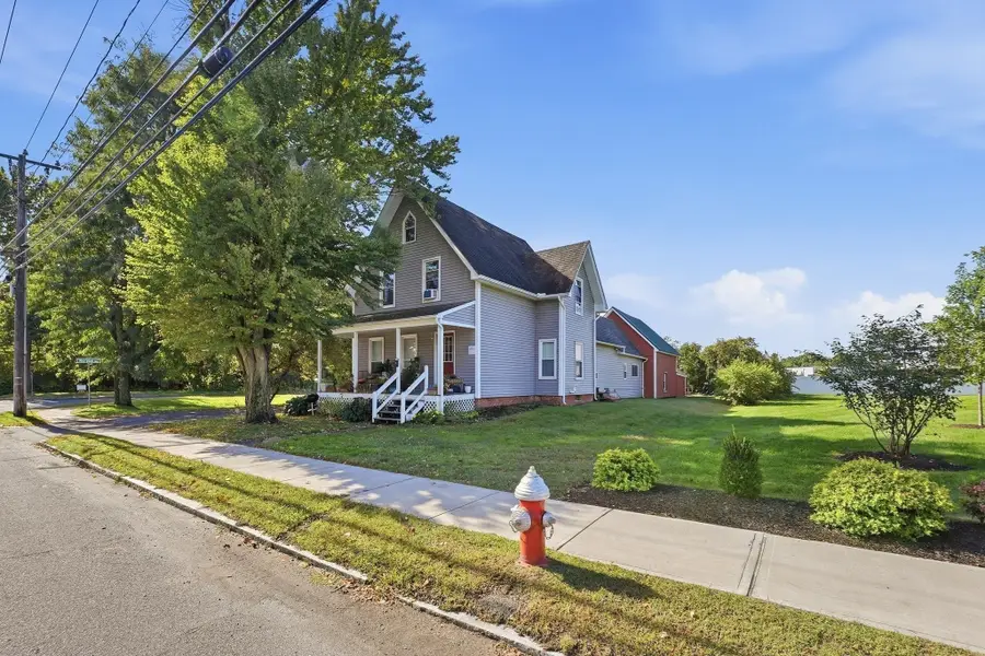 30 Sugarloaf Street, South Deerfield, MA 01373 - #3