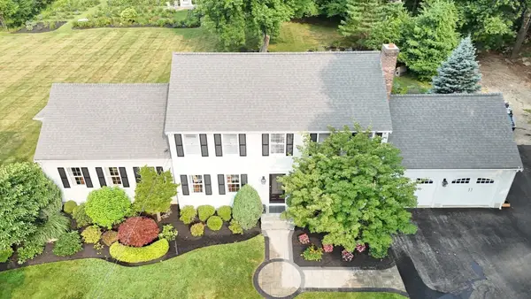 82 Bellingham Rd, Blackstone, MA 01504