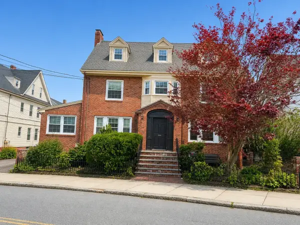 18 Pierce St, Malden, MA 02148