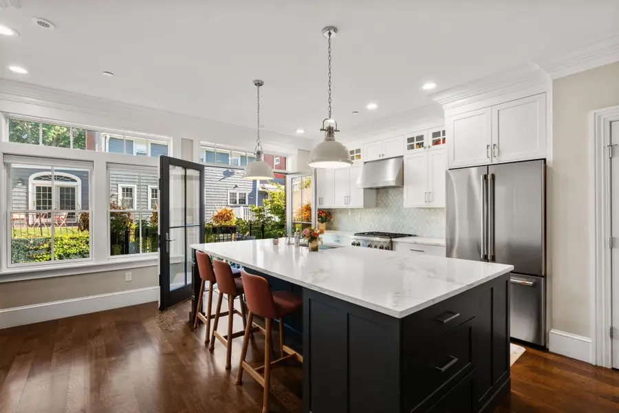14 Lawnwood Place, Boston, MA 02129 - #3