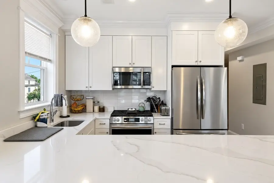 109 Ellington St #2, Boston, MA 02121 - #3