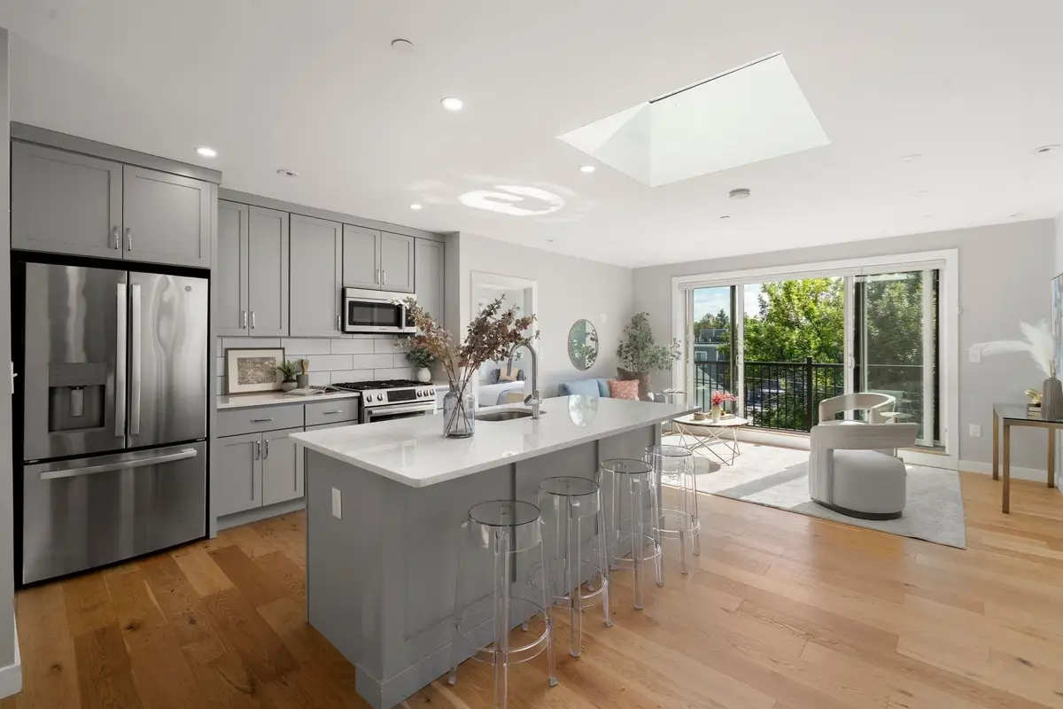 10 Everett #401, Boston, MA 02128 - #1