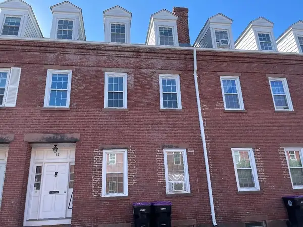 13 Center Street, Holyoke, MA 01040
