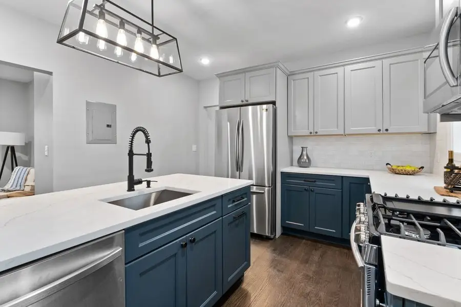 101 Draper St #1, Boston, MA 02122 - #3