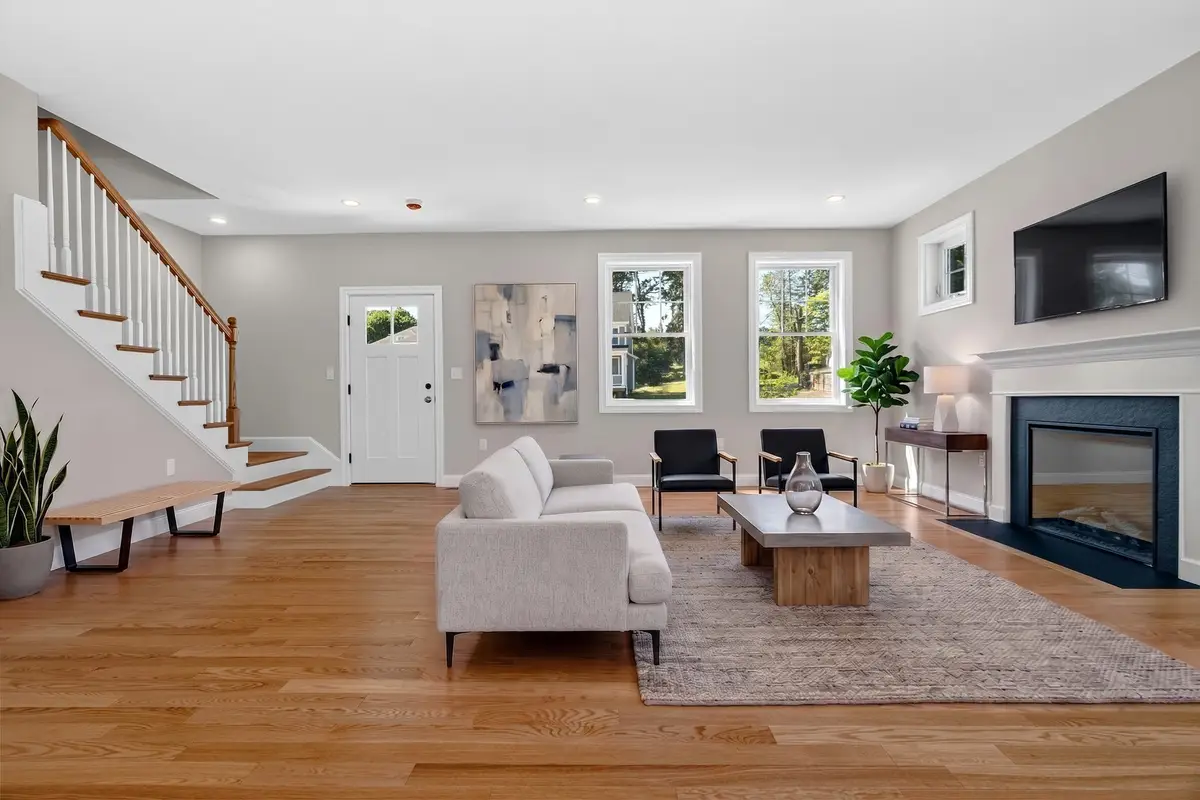 11 Isola Lane, Stoneham, MA 02180 - #1