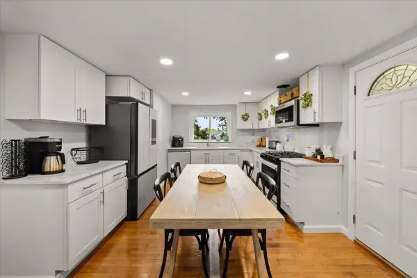 12 Randall Ave, Weymouth, MA 02189