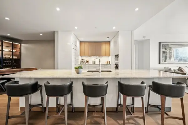 240 Devonshire Street #U4702, Boston, MA 02110